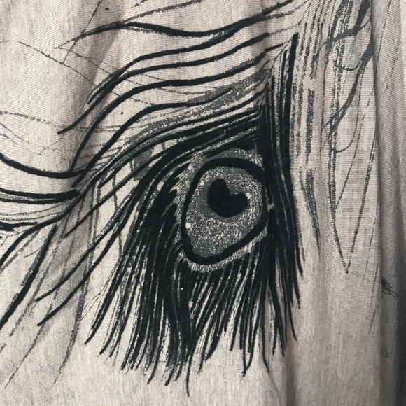 High/Low Top - Picture 3 of 3